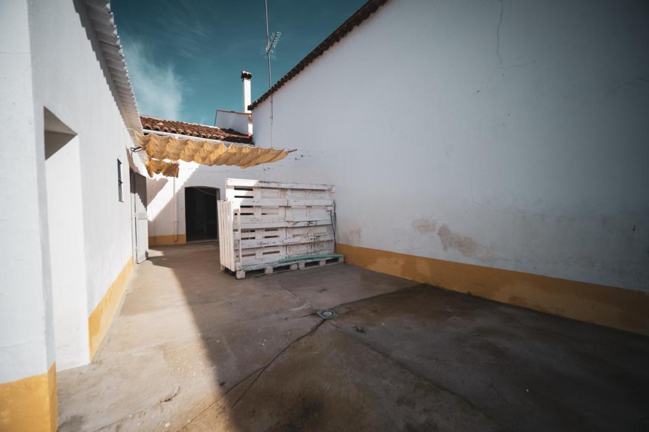 Alojamiento Rural Antigua Fragua El Real de la Jara Exterior photo